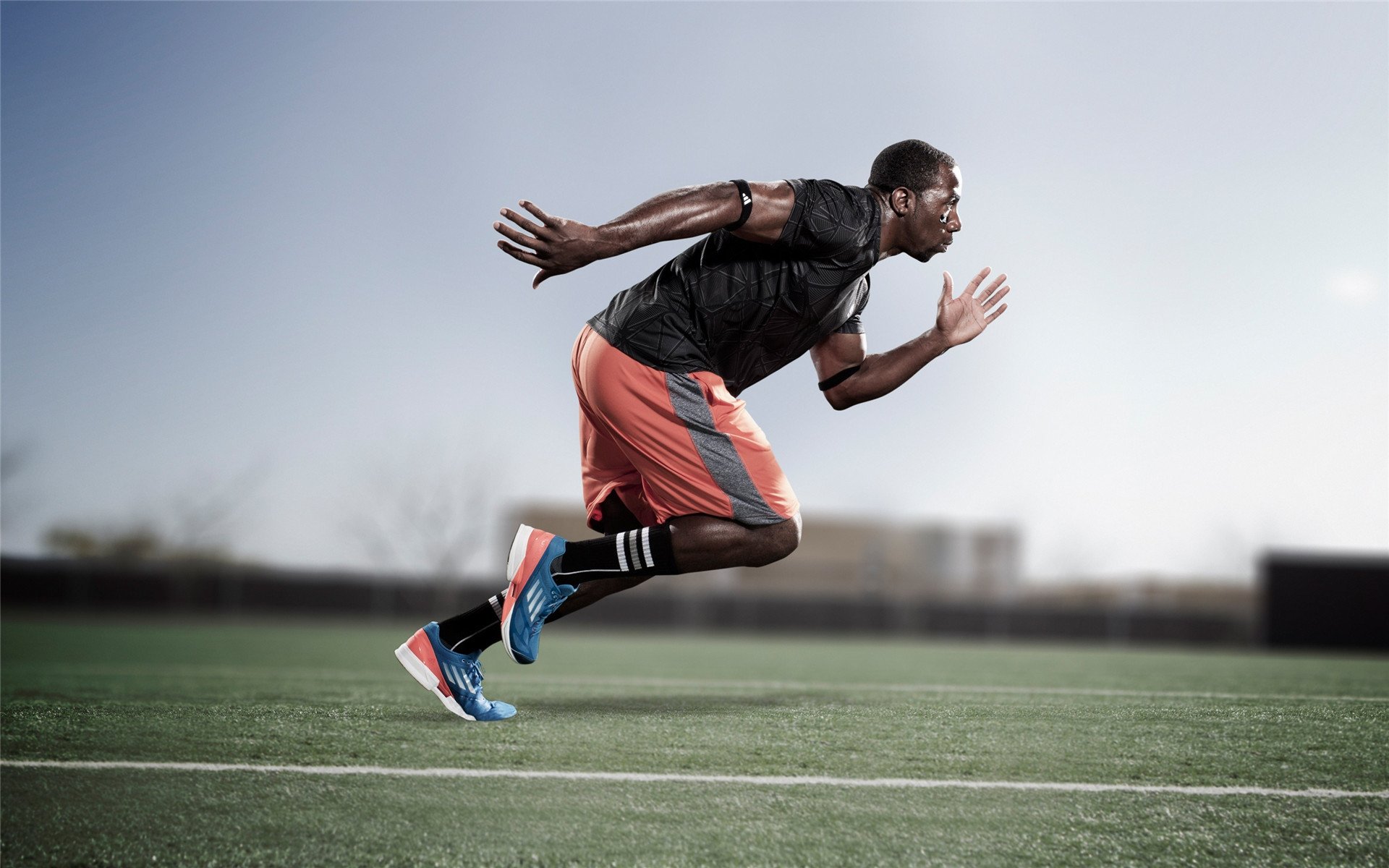 全国青少年足球裁判员“模拟实战+评审”培训新模式在多地引入，足球裁判员培训班